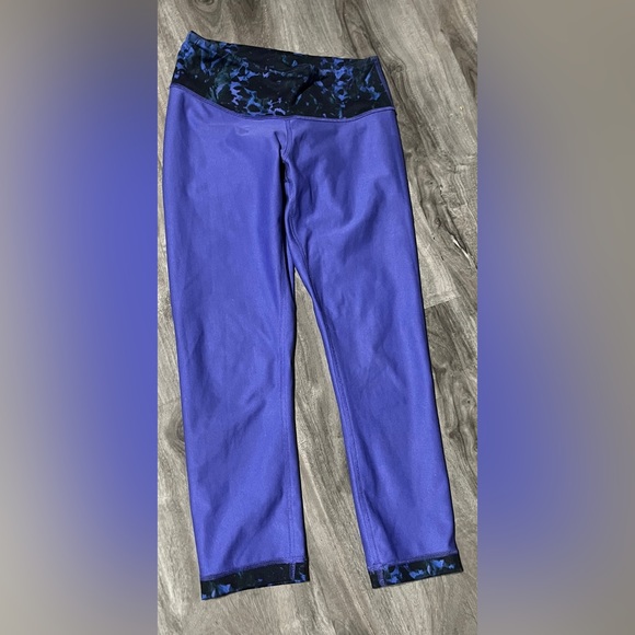 Rare Lululemon Leggings Crop - Picture 3 of 3